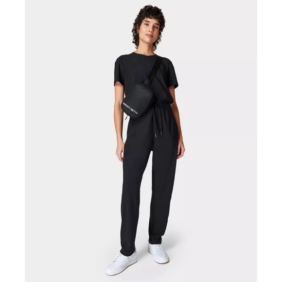 NWT Sweaty Betty Women's Explorer Jumpsuit Size 6 Color Black